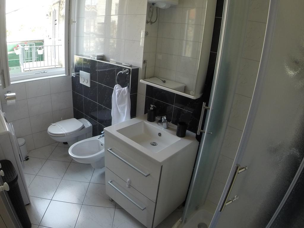 Promenade Apartment Split Værelse billede